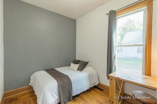 $200,000 | 917 South Bridge Street, Belding, MI 48809