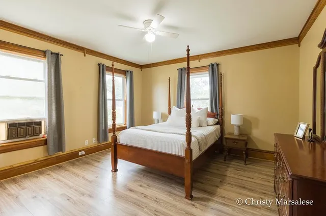 $200,000 | 917 South Bridge Street, Belding, MI 48809