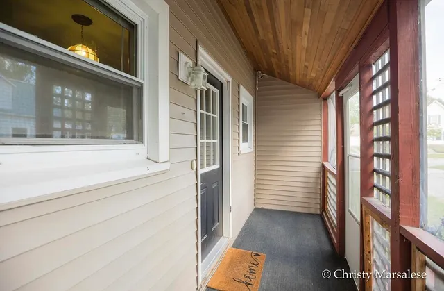 $200,000 | 917 South Bridge Street, Belding, MI 48809