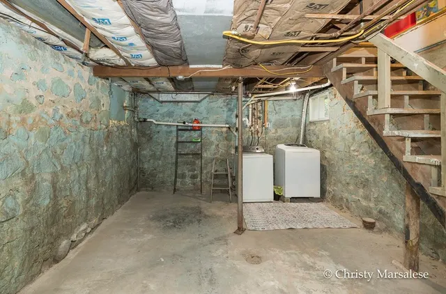 $200,000 | 917 South Bridge Street, Belding, MI 48809