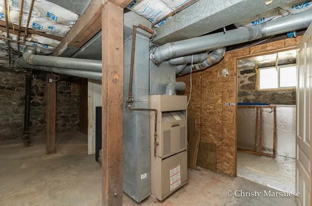 $200,000 | 917 South Bridge Street, Belding, MI 48809