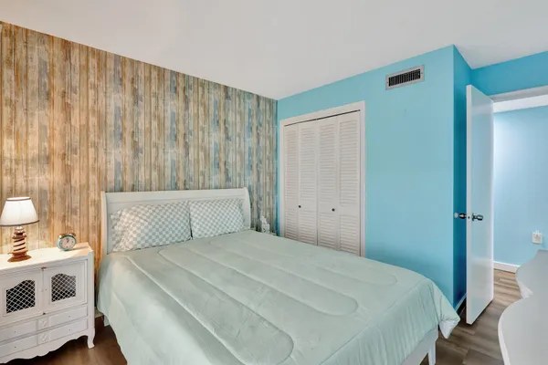 $3,200 | 11000 South Ocean Drive, Unit 1D, Jensen Beach, FL 34957
