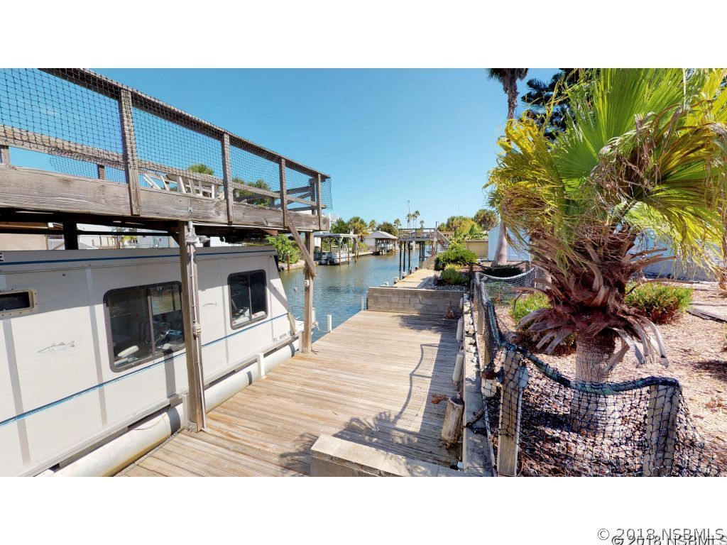 175 Lewis Street Edgewater, FL 32141 - Photo 4 of 17 Gallery Image 4