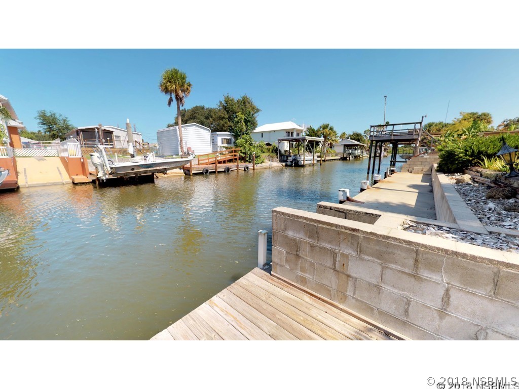 175 Lewis Street Edgewater, FL 32141 - Photo 5 of 17 Gallery Image 5