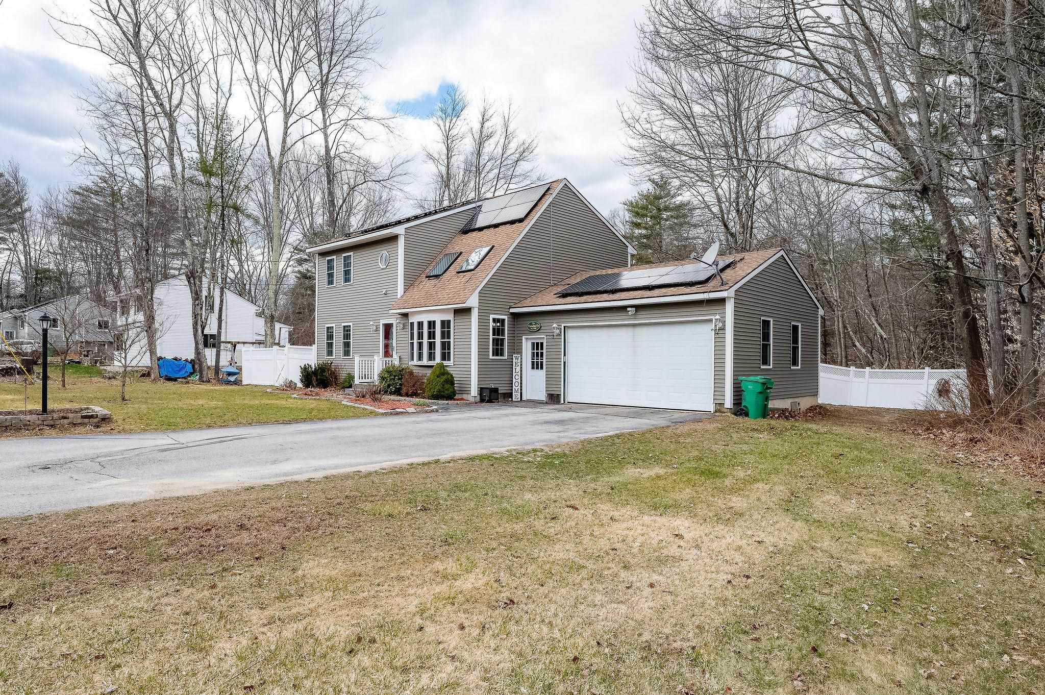 66 Ledgeview Drive Rochester, NH 03839 - Photo 2 of 40