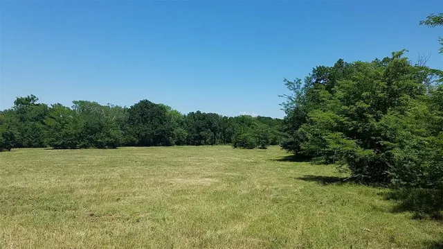a view of an outdoor space with a lake view