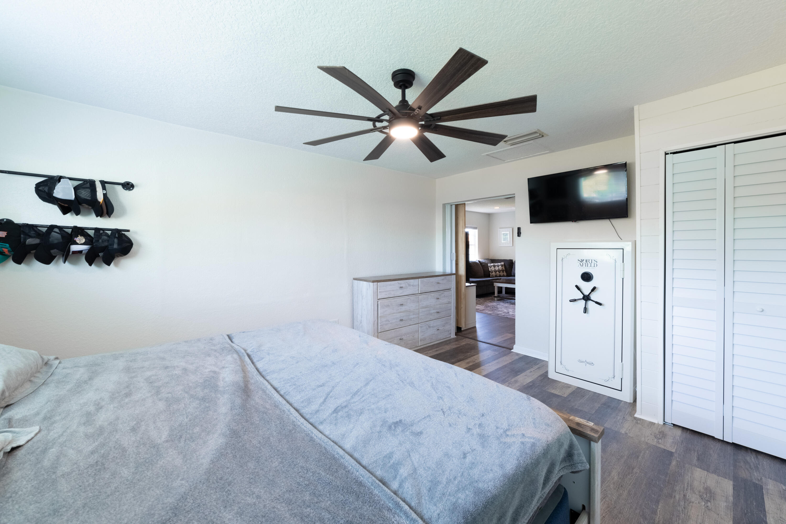 7100 Thompson Road Boynton Beach, FL 33426 - Photo 11 of 50 Bedroom 1