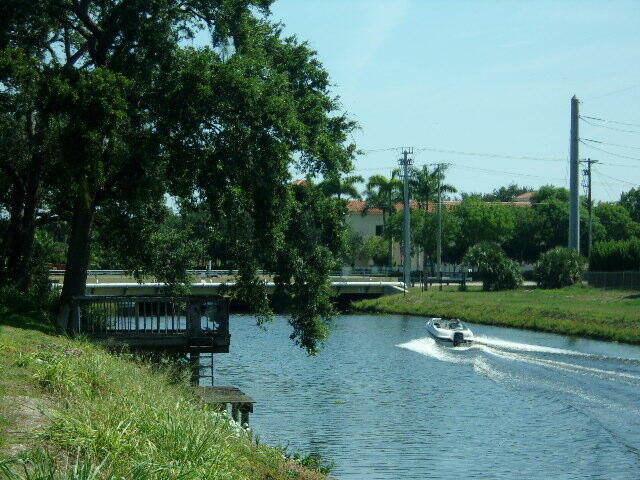 7100 Thompson Road Boynton Beach, FL 33426 - Photo 48 of 50 Boat Access to Lake Osborne
