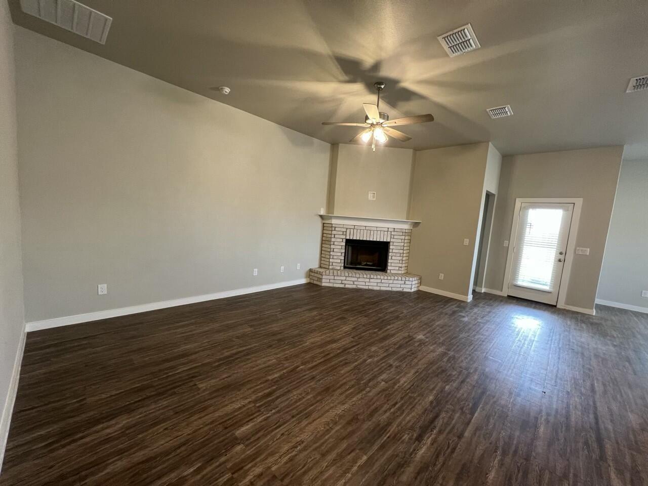8914 20th Street Lubbock, TX 79407 - Photo 3 of 33 tempImageqwDDFd