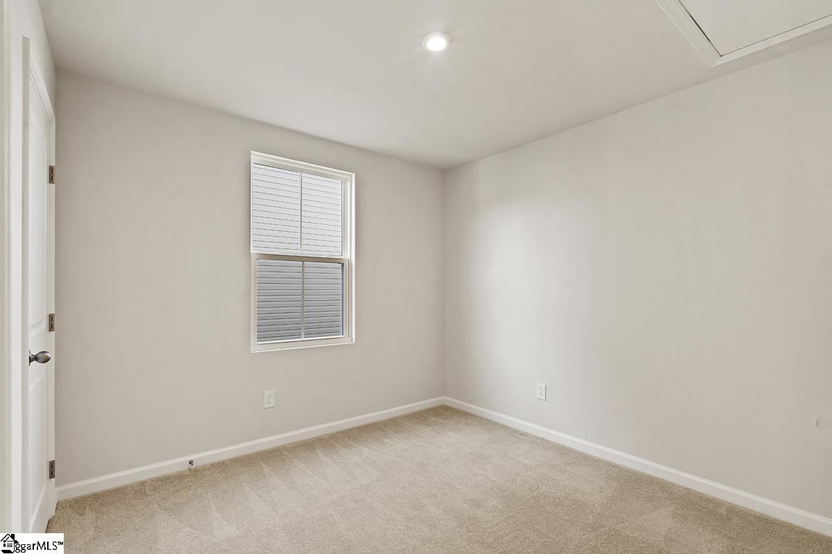 124 Highland Sta Drive Clinton, SC 29325 - Photo 15 of 26