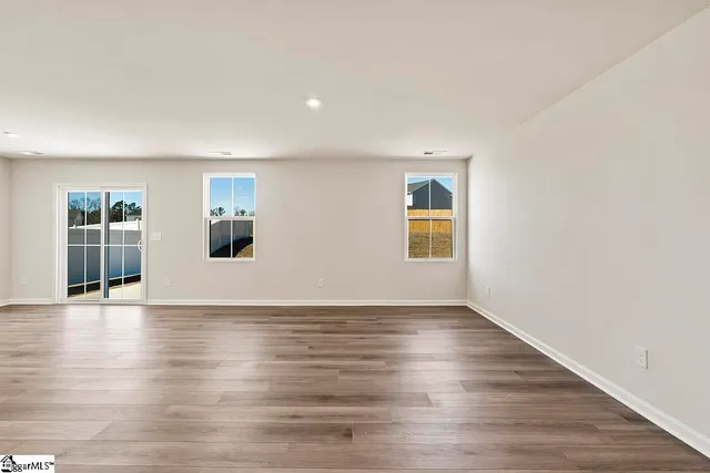 $225,900 | 124 Highland Sta Drive, Clinton, SC 29325