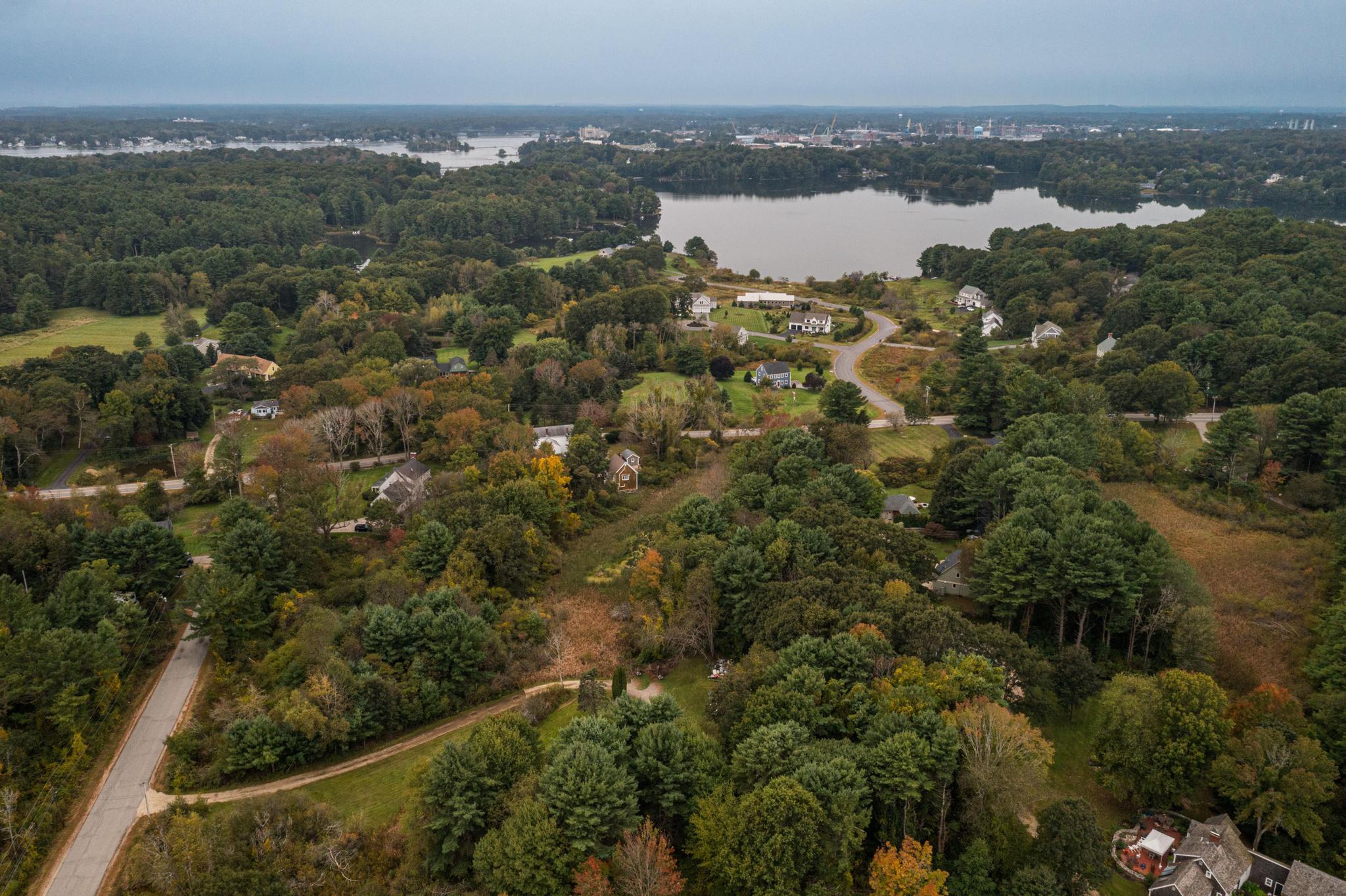 3 Bartlett Road Kittery, ME 03905 - Photo 9 of 23 DJI_0039