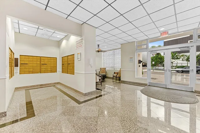 $2,000 | 200 South Birch Road, Unit 204, Fort Lauderdale, FL 33316