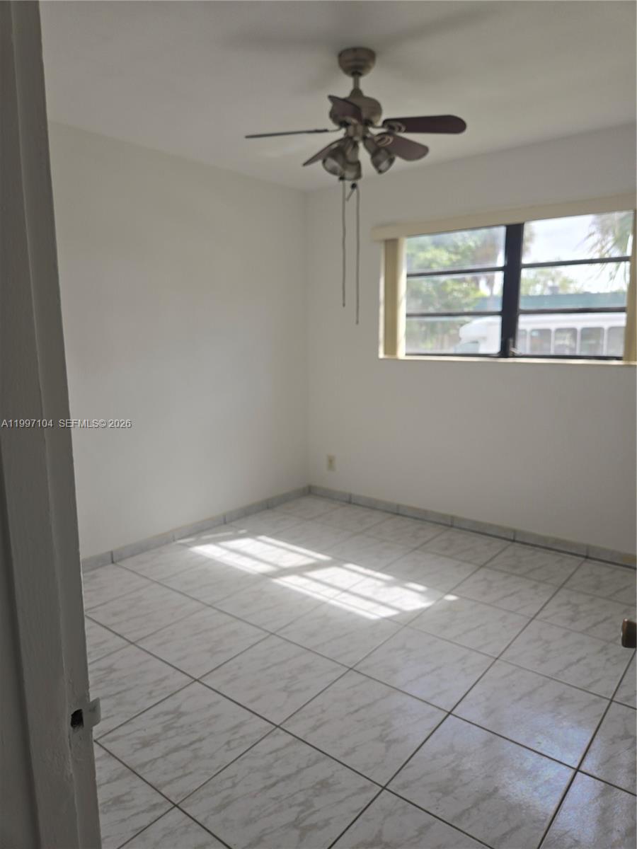 7840 Southwest 23rd Street Miami, FL 33155 - Photo 10 of 15