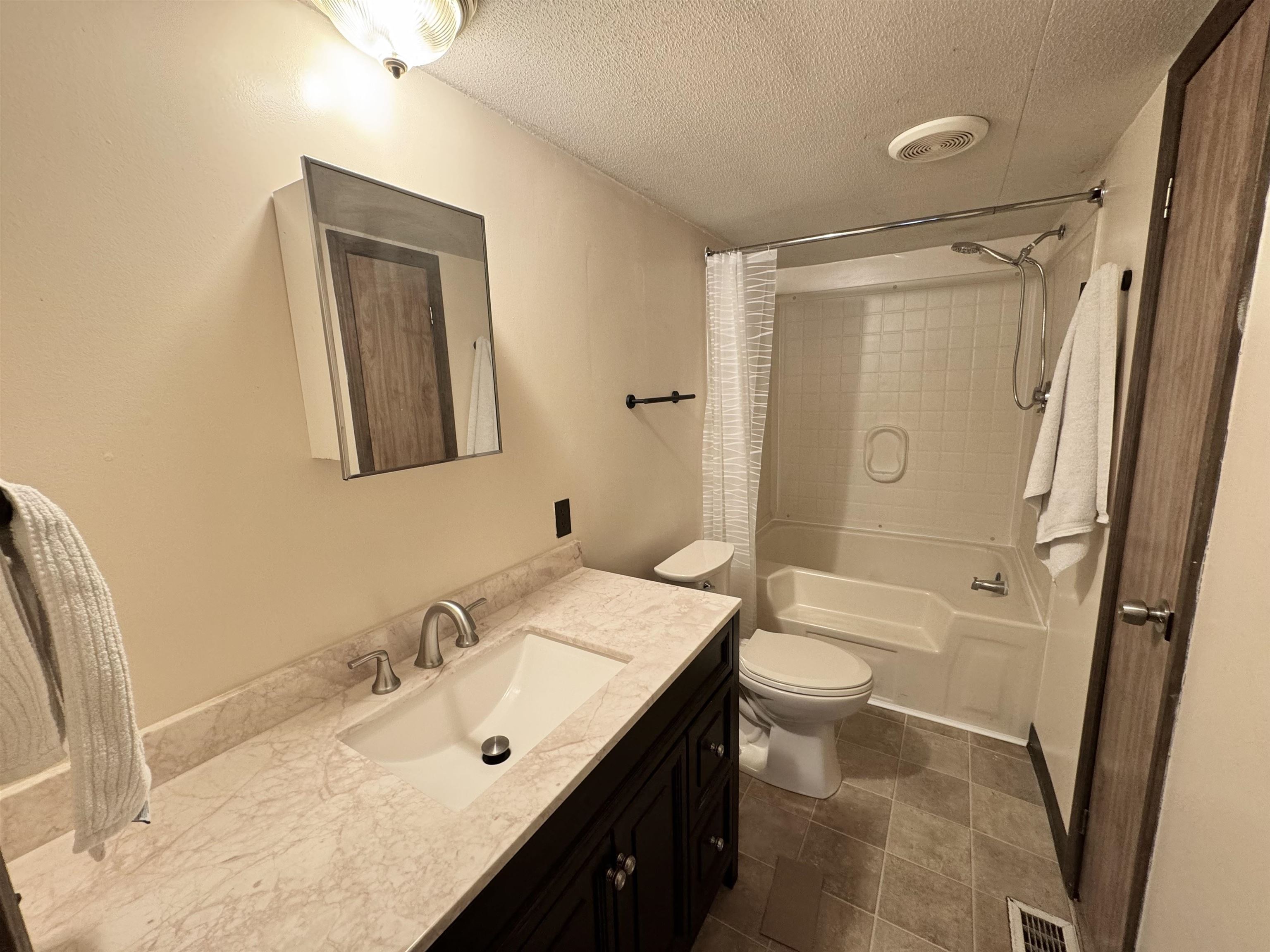 305 Richmond Road, Unit 1 Winchester, NH 03470 - Photo 7 of 18