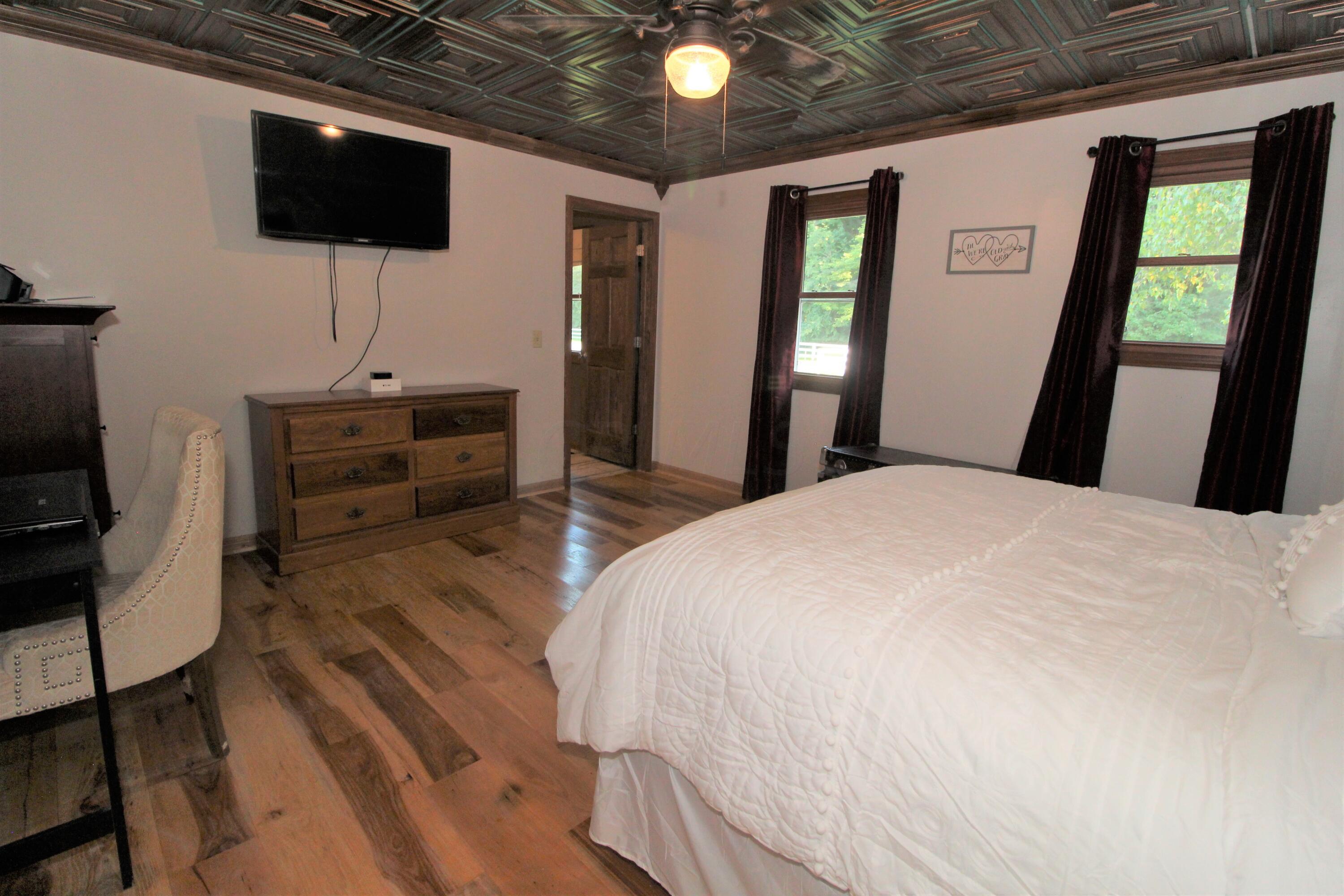 13820 Center Village Road Galena, OH 43021 - Photo 38 of 60 Primary Bedroom
