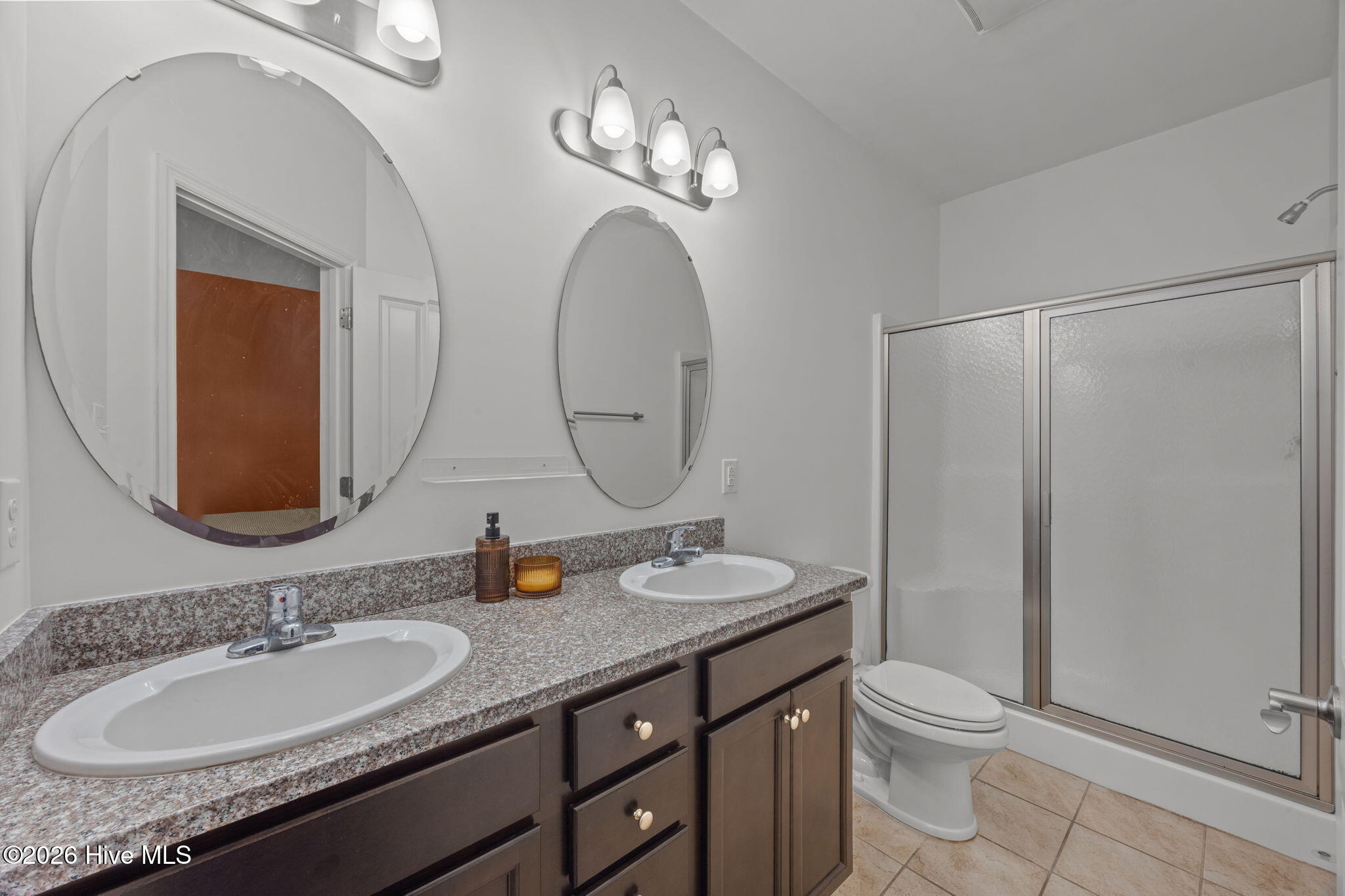 322 Station House Road New Bern, NC 28562 - Photo 21 of 36 Master Bathroom