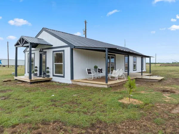 $249,500 | 175 Hcr-4434, Itasca, TX 76055
