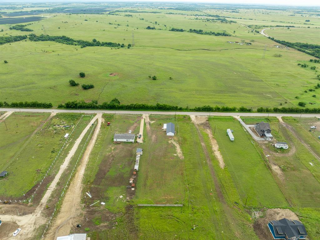 175 Hcr-4434 Itasca, TX 76055 - Photo 28 of 30 a view of an outdoor space and a lake view