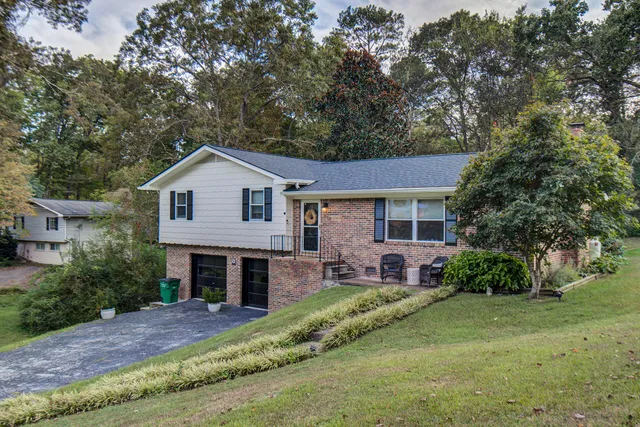 $294,500 | 172 Hickory Circle, Ringgold, GA 30736