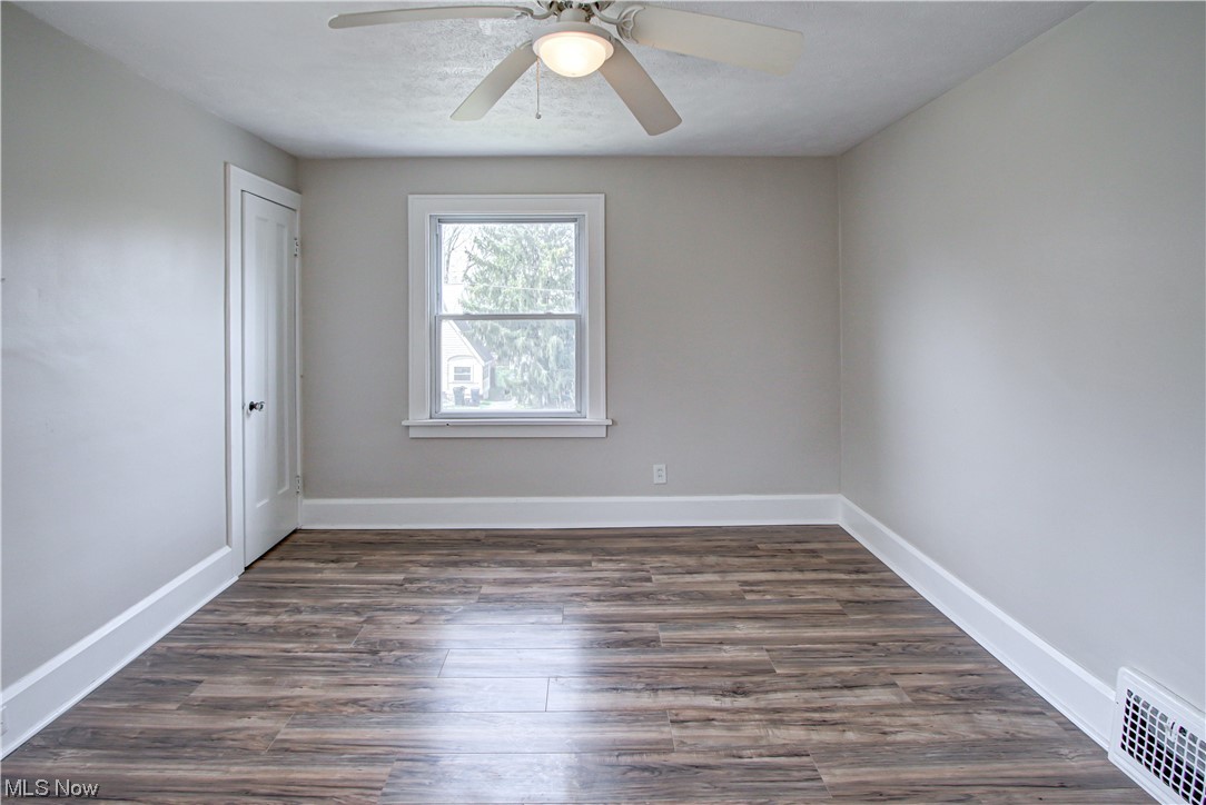 975 Pembrook Road Cleveland, OH 44121 - Photo 21 of 35