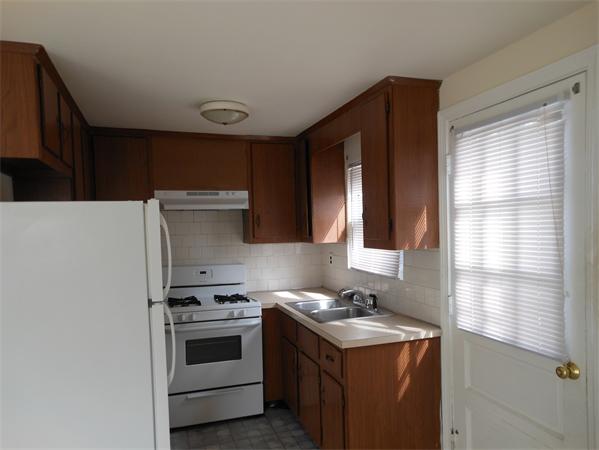 7 Edson Street Boston, MA 02136 - Photo 3 of 7 Gallery Image 3