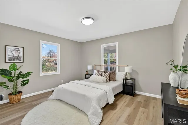 $299,900 | 519 Bismark Avenue, Rock Hill, MO 63119