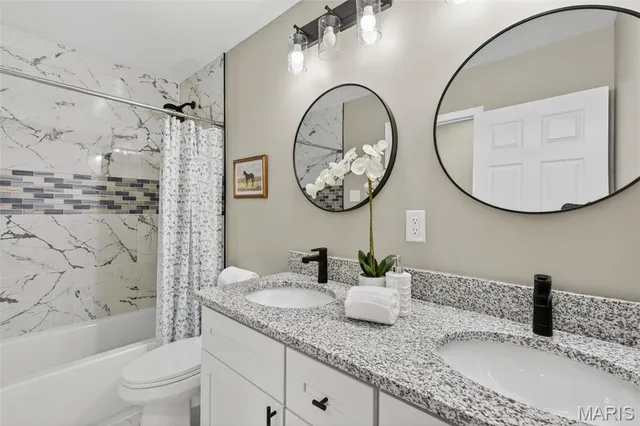 $295,000 | 519 Bismark Avenue, St. Louis, MO 63119