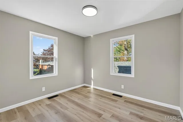 $295,000 | 519 Bismark Avenue, St. Louis, MO 63119