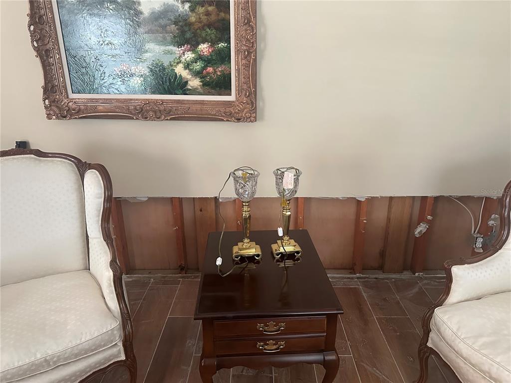 1506 South Sheridan Forest Drive Tampa, FL 33629 - Photo 40 of 41 a view of a chairs in a kitchen