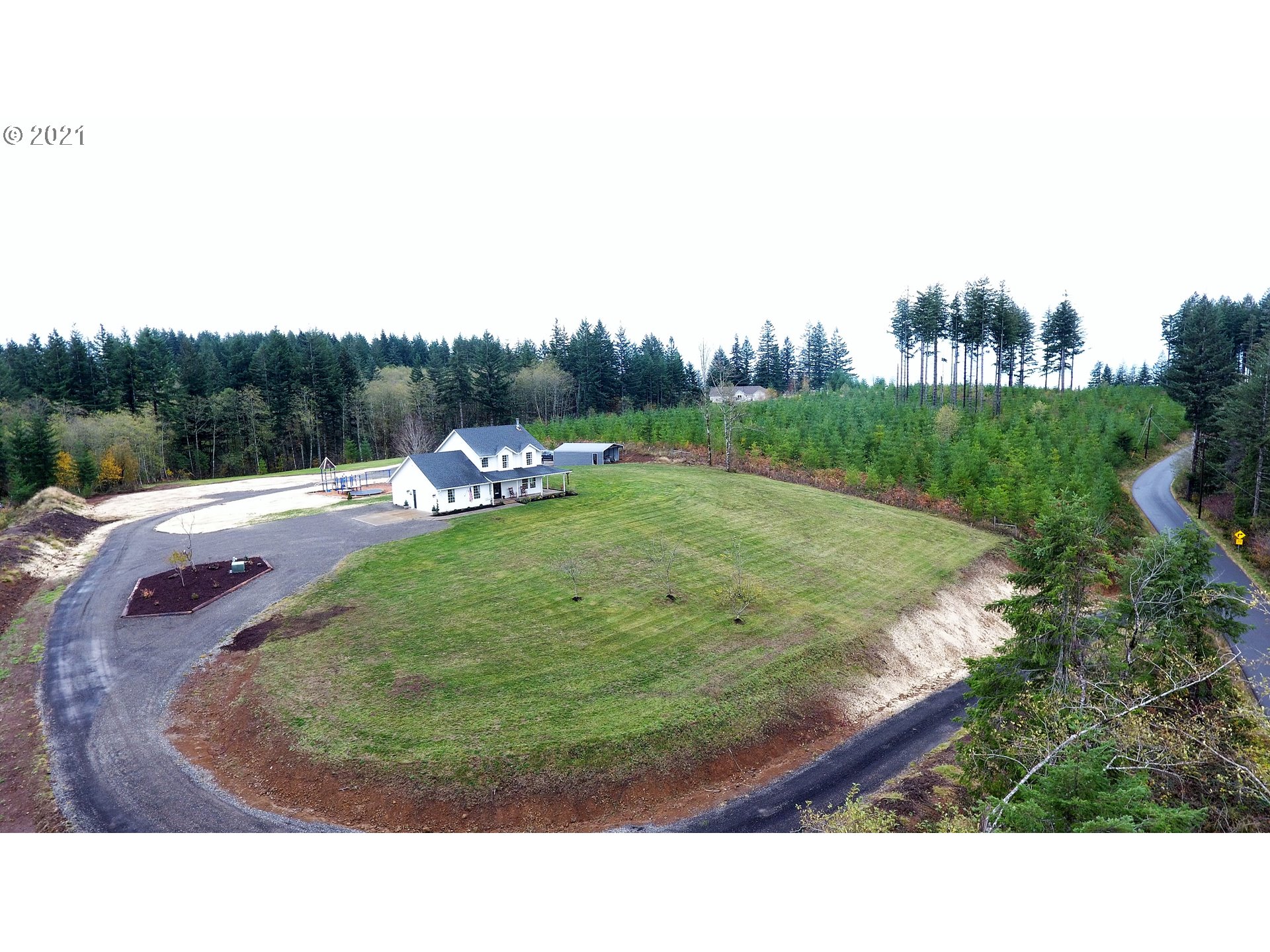 26701 Northeast Berry Road Battle Ground, WA 98604 - Photo 2 of 32 Gallery Image 2