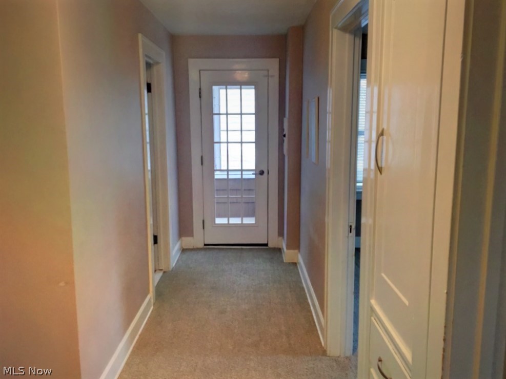 3775 Lowell Road Cleveland Heights, OH 44121 - Photo 12 of 23 Upstairs hallway