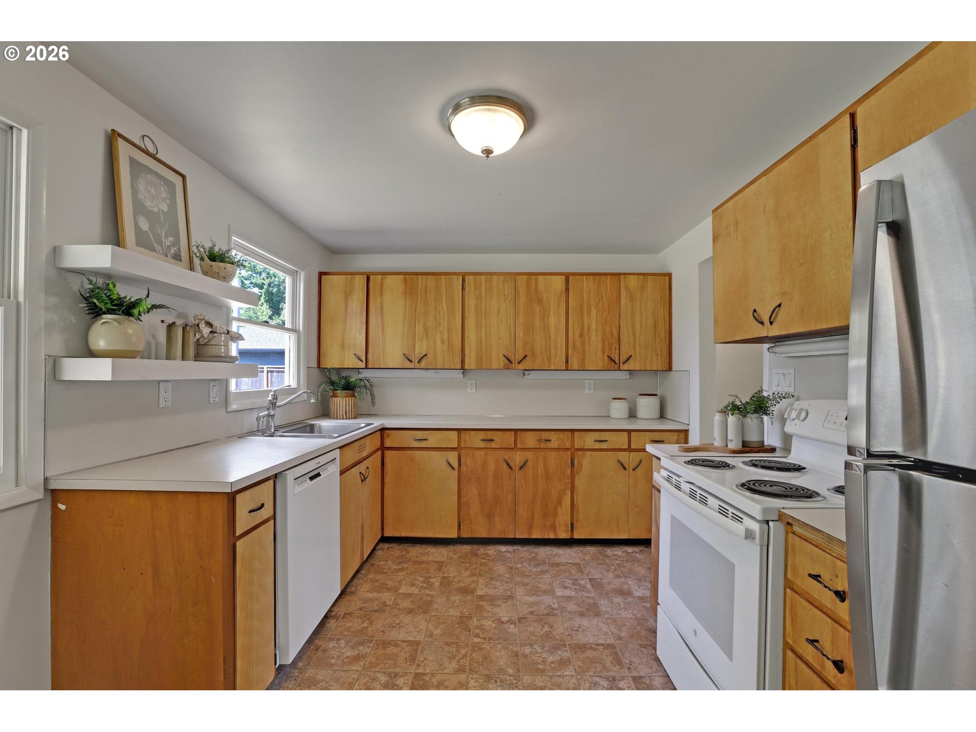 6755 Southwest Princess Avenue Beaverton, OR 97008 - Photo 13 of 28