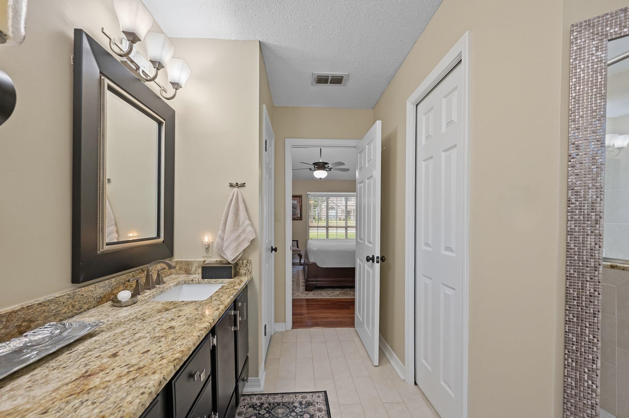 510 Ridgewood Drive Daphne, AL 36526 - Photo 25 of 51 Bathroom