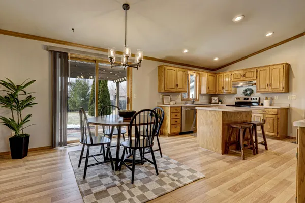 $374,900 | 1248 Deer Haven Drive, Menasha, WI 54952