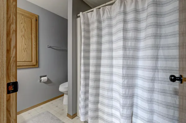 $374,900 | 1248 Deer Haven Drive, Menasha, WI 54952