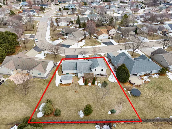 $374,900 | 1248 Deer Haven Drive, Menasha, WI 54952