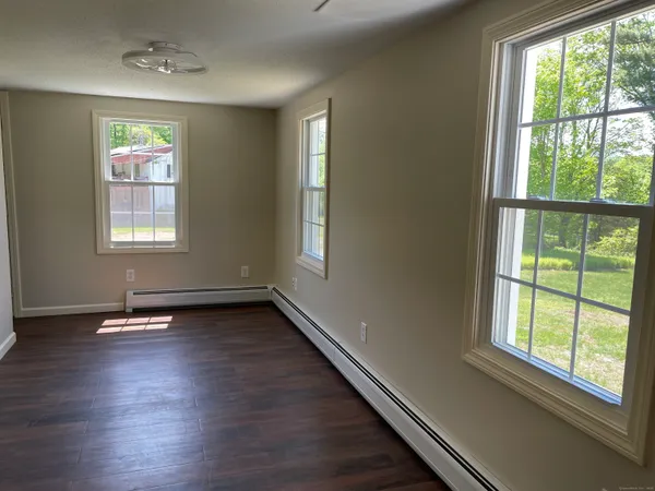 $2,300 | 161 Hoadley Road, Bethany, CT 06524
