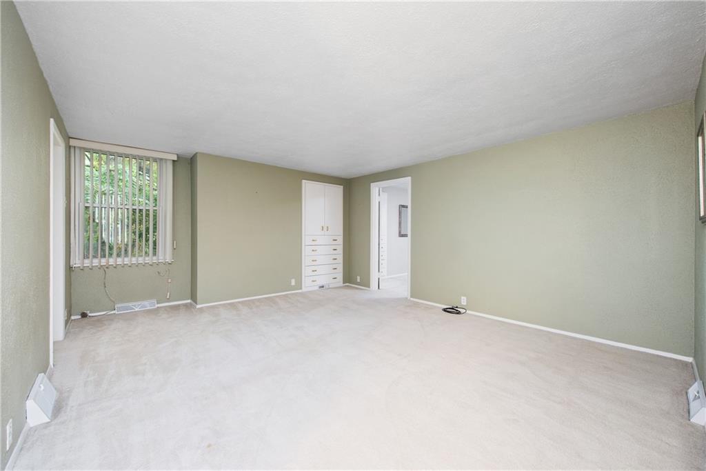 2121 Magnolia Street Pittsburgh, PA 15212 - Photo 12 of 23