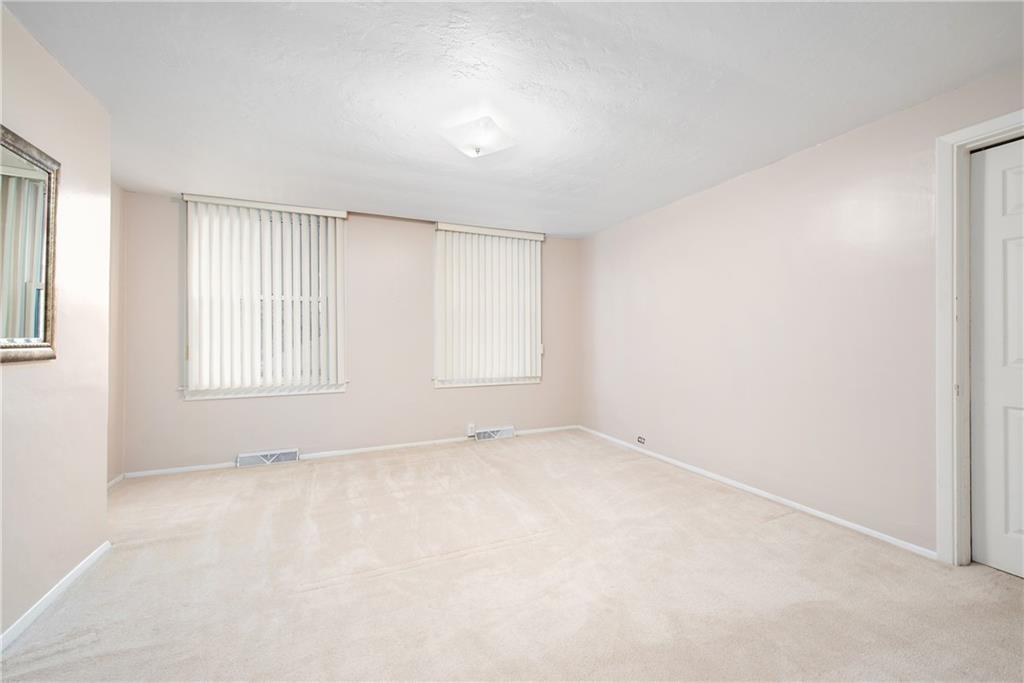 2121 Magnolia Street Pittsburgh, PA 15212 - Photo 14 of 23