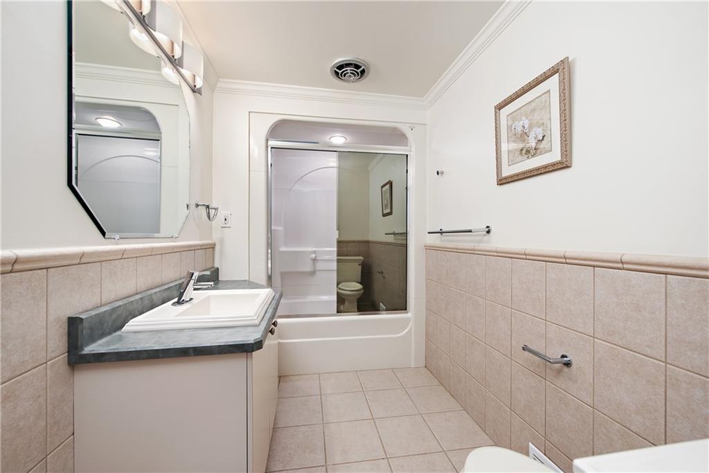 2121 Magnolia Street Pittsburgh, PA 15212 - Photo 16 of 23