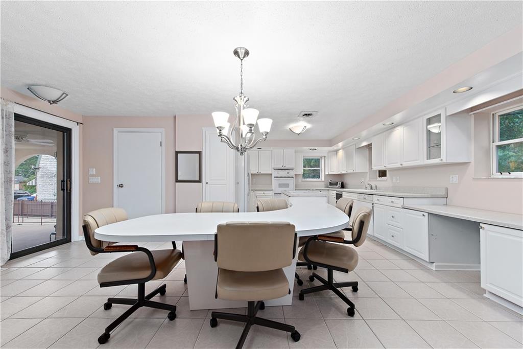 2121 Magnolia Street Pittsburgh, PA 15212 - Photo 10 of 23