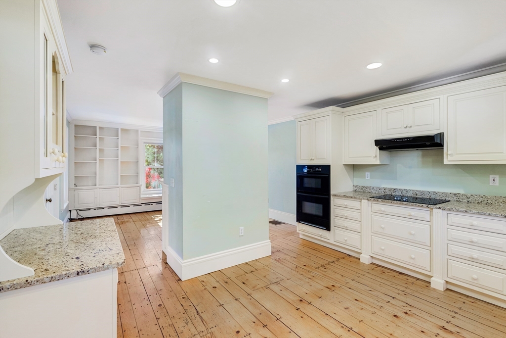 34 Thoreau Street, Unit 34 Concord, MA 01742 - Photo 13 of 20