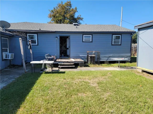 $115,000 | 7825 Vanderkloot Avenue, New Orleans, LA 70127