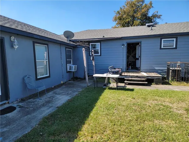 $115,000 | 7825 Vanderkloot Avenue, New Orleans, LA 70127