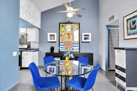 $289,900 | 1474 South Camino Real, Palm Springs, CA 92264