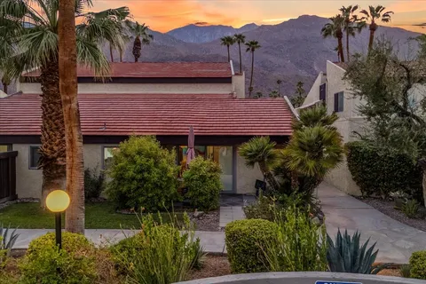 $289,900 | 1474 South Camino Real, Palm Springs, CA 92264