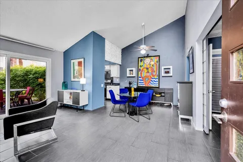 $289,900 | 1474 South Camino Real, Palm Springs, CA 92264