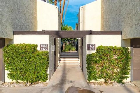 $289,900 | 1474 South Camino Real, Palm Springs, CA 92264