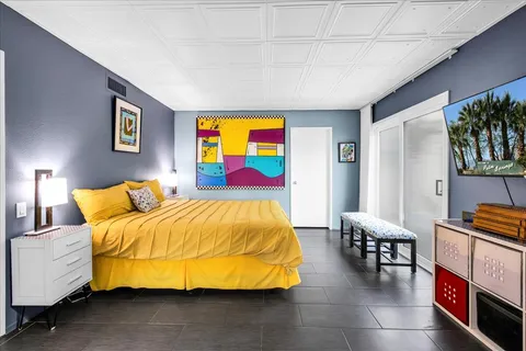 $299,900 | 1474 South Camino Real, Palm Springs, CA 92264